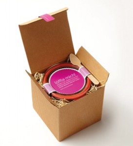 colorful corrugated paper skin care packaging