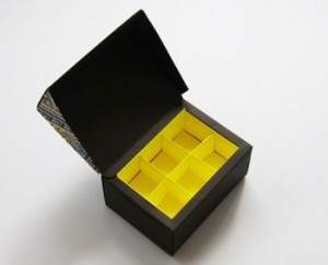 truffle gift box with yellow divider